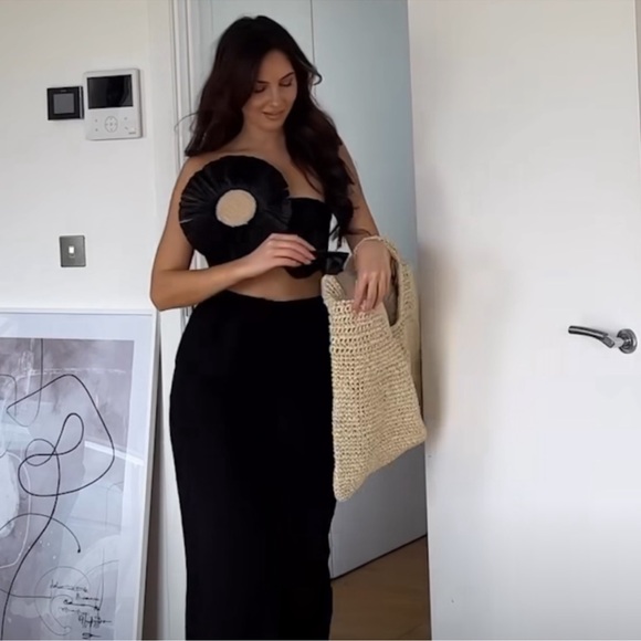 🦋 Bloggers Favorite 🦋 NWT ZARA LINEN BLEND RAFFIA FLOWER TOP SIZE M - Picture 11 of 17